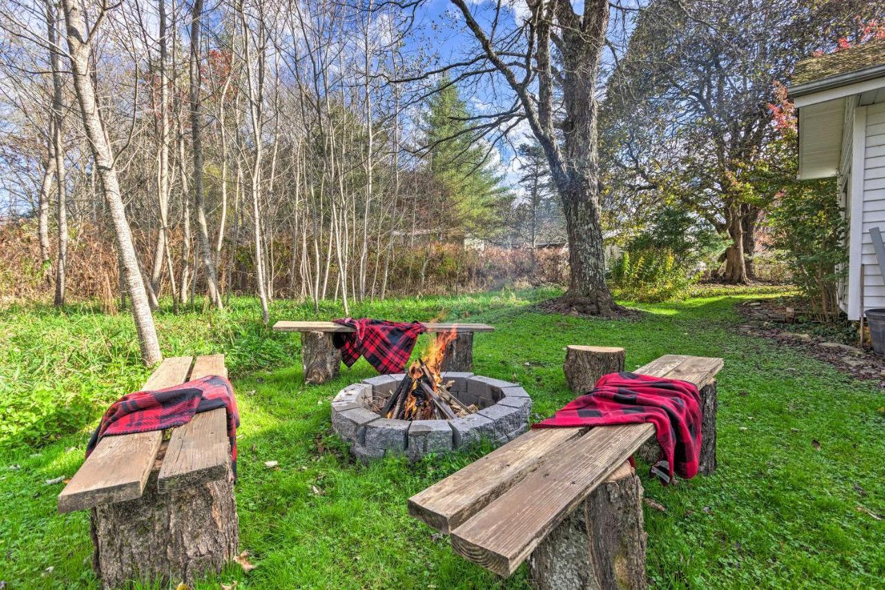 Newland Mountain Cottage With Fire Pit 8 Mi To Ski! Montezuma Exterior foto